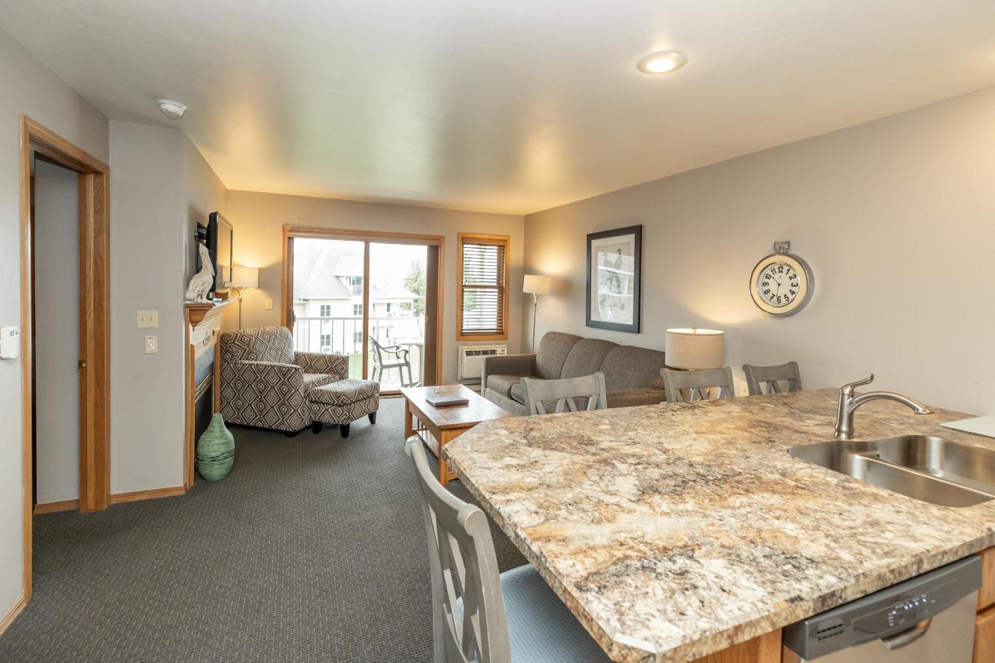 Westwood Shores Waterfront Resort Sturgeon Bay Εξωτερικό φωτογραφία