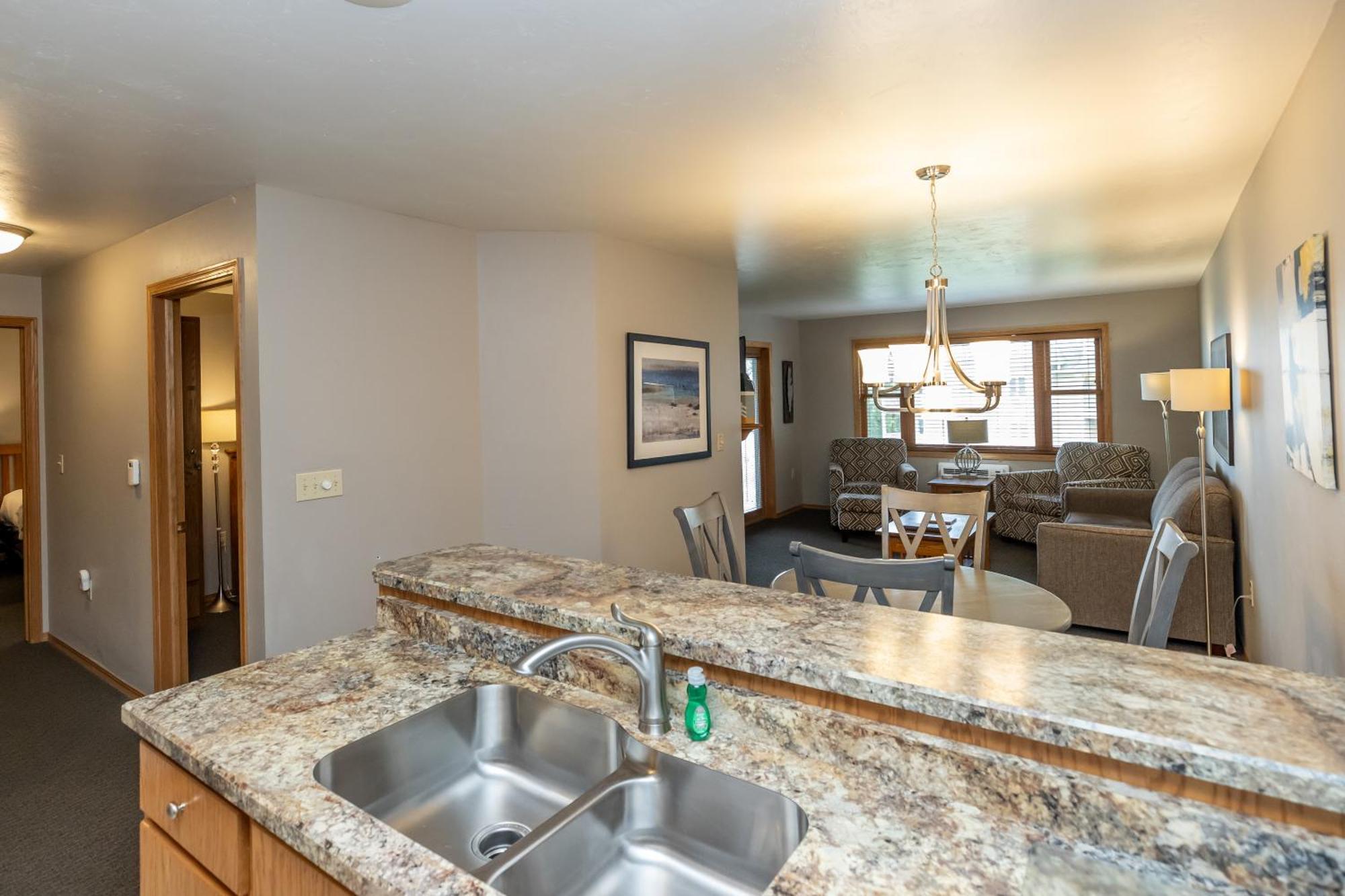 Westwood Shores Waterfront Resort Sturgeon Bay Εξωτερικό φωτογραφία