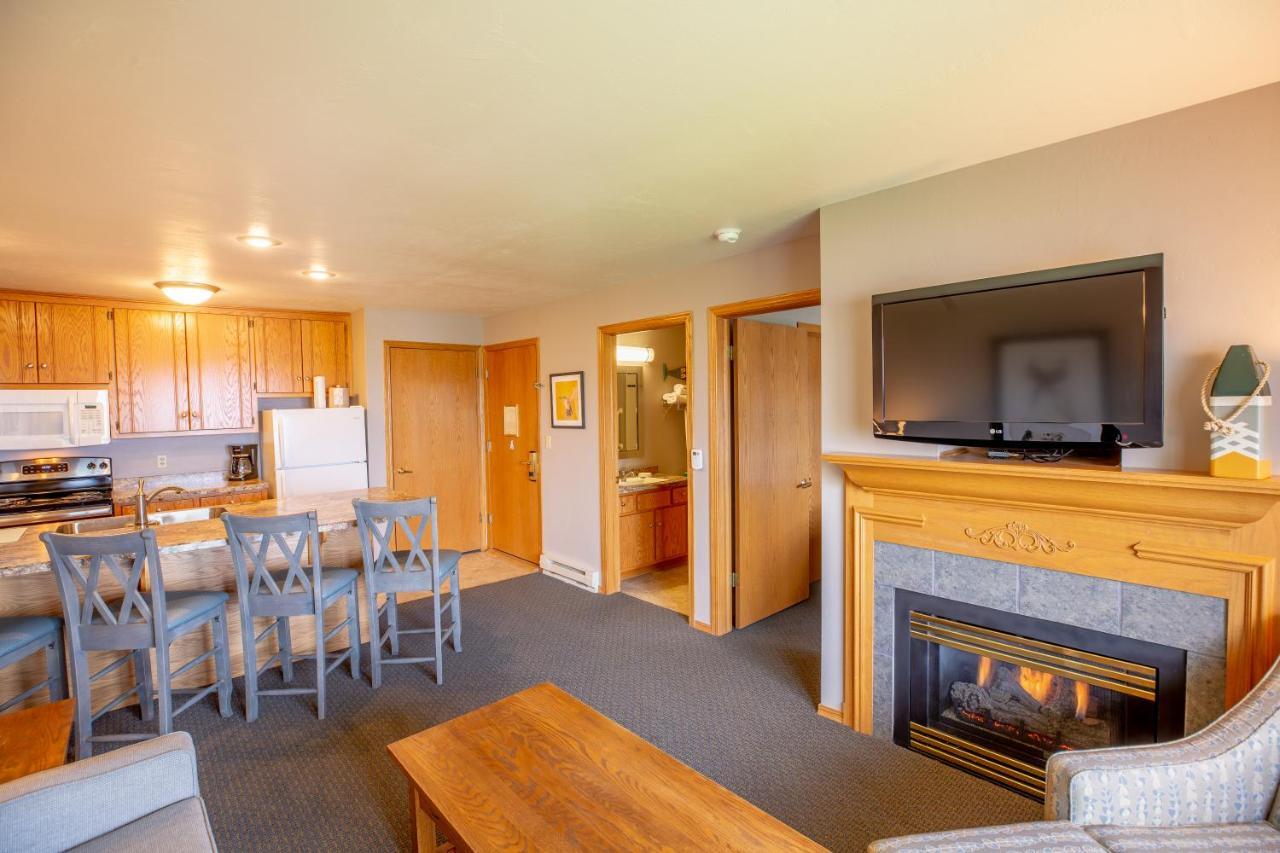 Westwood Shores Waterfront Resort Sturgeon Bay Εξωτερικό φωτογραφία