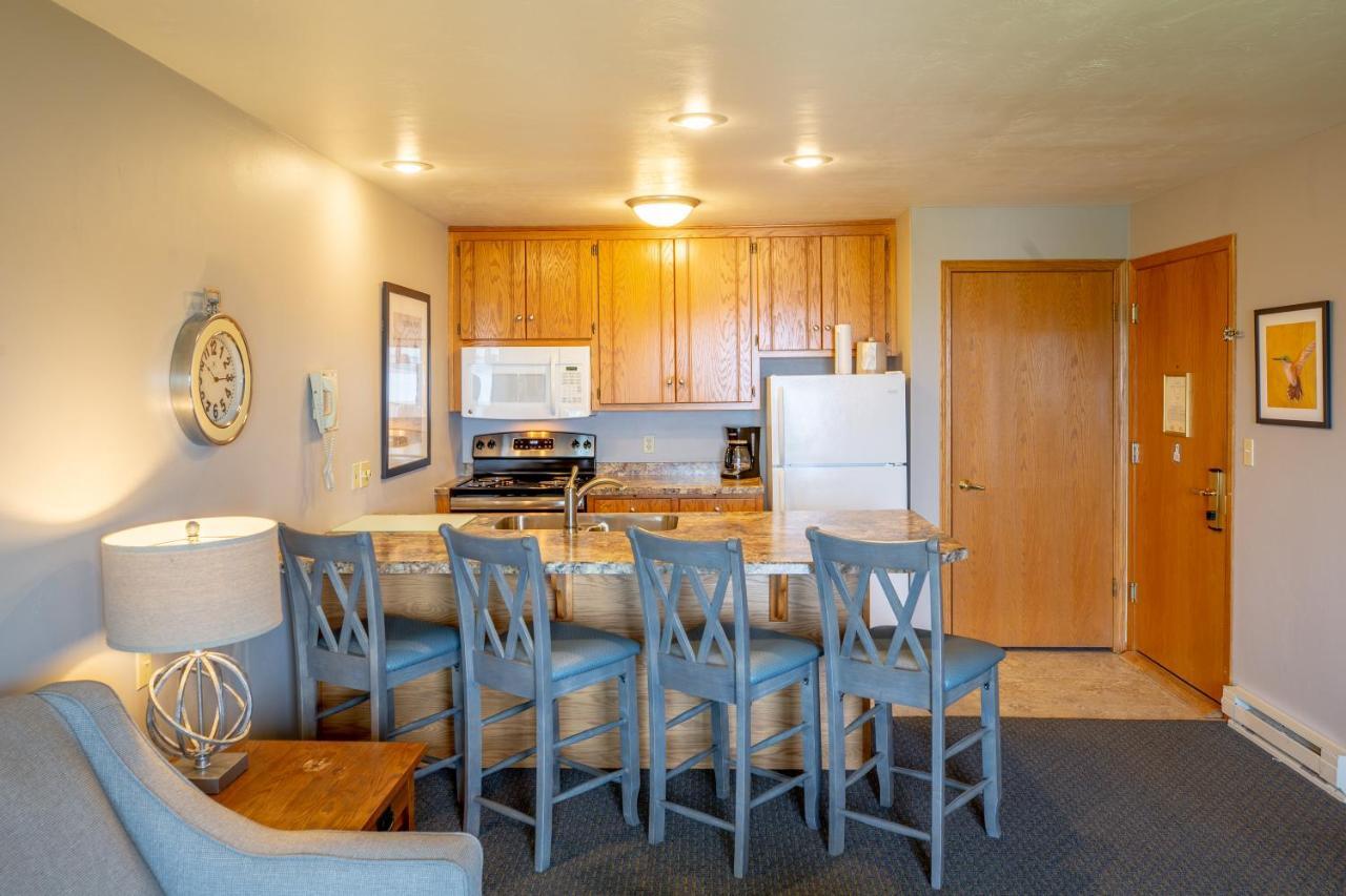 Westwood Shores Waterfront Resort Sturgeon Bay Εξωτερικό φωτογραφία